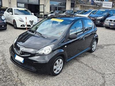 Usata Toyota Aygo 67 CV (49 kW) 2008 Nero Utilitaria