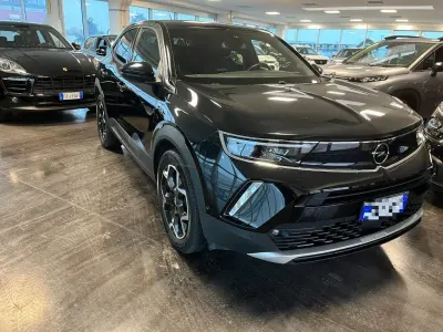 Usata Opel Mokka Ultimate 131 CV (96 kW) 2022 Nero SUV