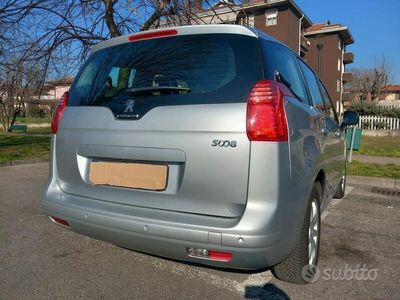 usata Peugeot 5008 5008 1.6 HDi 115CV Allure