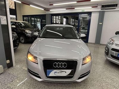 Usata Audi A3 Ambition 105 CV (77 kW) 2010 Argento Utilitaria