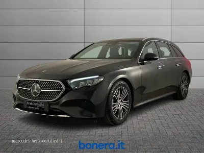 Usata Mercedes E200 Advanced 163 CV (119 kW) 2025 Grigio Station wagon