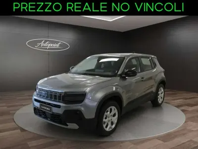 Nuova Jeep Avenger Altitude 101 CV (74 kW) 2025 Grigio SUV