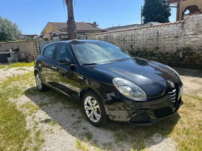 Usata Alfa Romeo Giulietta Progression 105 CV (77 kW) 2014 Nero Utilitaria