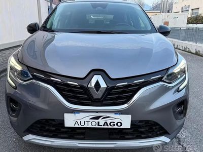 Usata Renault Captur Intens 95 CV (69 kW) 2020 Grigio SUV