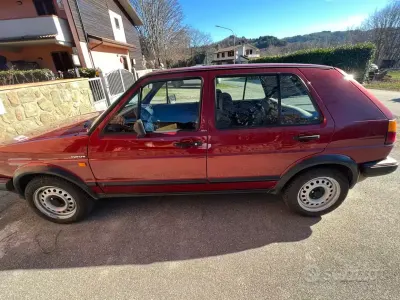 Usata VW Golf II 87 CV (63 kW) 1988 Utilitaria