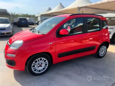 Usata Fiat Panda Easy 95 CV (69 kW) 2018 Rosso Utilitaria