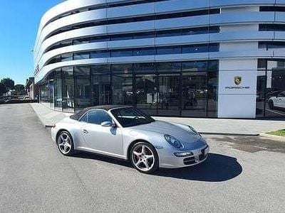 Usata Porsche 997 325 CV (239 kW) 2007 Argento Cabrio