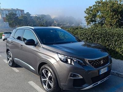 Usata Peugeot 3008 GT-line 131 CV (96 kW) 2020 Grigio SUV