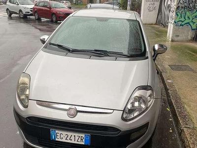 Usata Fiat Punto Evo 69 CV (50 kW) 2011 Argento Utilitaria