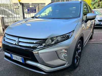 Usata Mitsubishi Eclipse Cross 163 CV (119 kW) 2019 Argento SUV