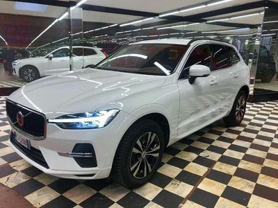 Usata Volvo XC60 Core 197 CV (144 kW) 2022 Bianco SUV