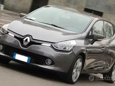 Usata Renault Clio IV 73 CV (53 kW) 2015 Grigio Berlina