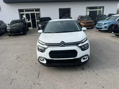 Begagnad Citroën C3 PureTech 83 HK (61 kW) 2024 Vit Sedan