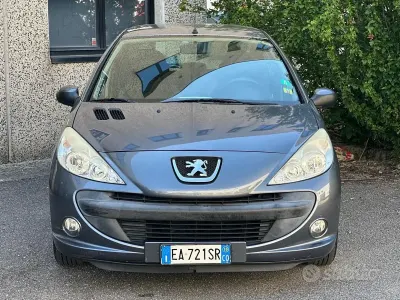 Usata Peugeot 206 60 CV (44 kW) 2010 Grigio Berlina