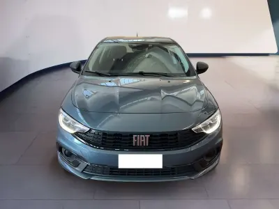 Usata Fiat Tipo 131 CV (96 kW) 2024 Blu/azzurro Utilitaria