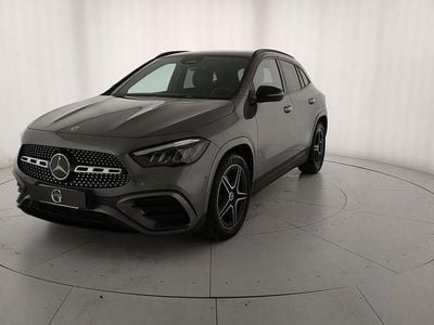 Grigio montagna Usata 2024 Mercedes GLA200 Advanced Plus SUV | 41.900 € (Buon prezzo)