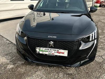 Usata Peugeot 208 GT 100 kW (136 CV) 2023 Nero Utilitaria