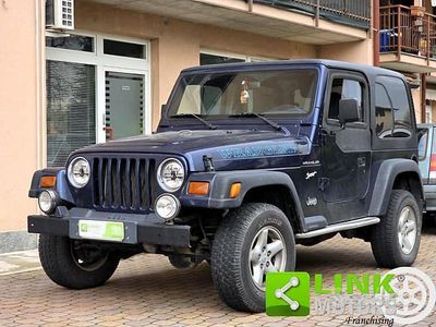 Usata Jeep Wrangler Sport 118 CV (86 kW) 1997 Blu SUV