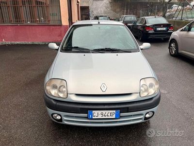 usata Renault Clio II Clio 1.2 16V cat 3 porte Luxe Dynamique