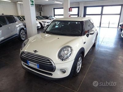 Usata Mini One D Business 95 CV (69 kW) 2016 Beige Utilitaria