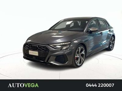 Grigio / pastello Usata 2022 Audi S3 Comfort Berlina | 34.100 € (Super prezzo)
