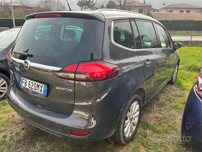 Usata Opel Zafira Tourer 150 CV (110 kW) 2016 Grigio Monovolume
