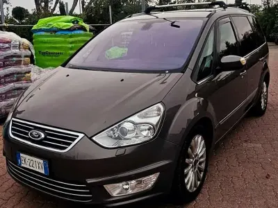 Usata Ford Galaxy Titanium 163 CV (119 kW) 2011 Monovolume