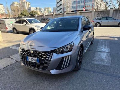 Nuova Peugeot 208 Active 101 CV (74 kW) 2025 Grigio Utilitaria