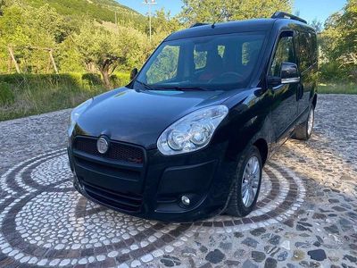 Nero Usata 2012 Fiat Doblò Monovolume | 7800 € (Buon prezzo)