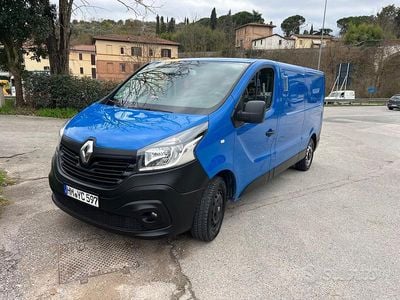 Usata Renault Trafic 121 CV (88 kW) 2019 Blu Monovolume