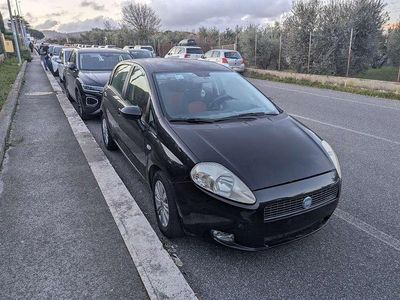 Usata Fiat Grande Punto Dynamic 90 CV (66 kW) 2006 Nero Utilitaria