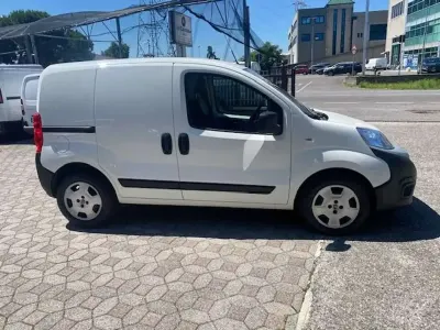 Usata Fiat Fiorino 95 CV (69 kW) 2023 Bianco Monovolume