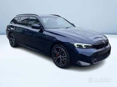 Usata BMW 320 M Sport 190 CV (139 kW) 2025 Bluazzurro Station wagon