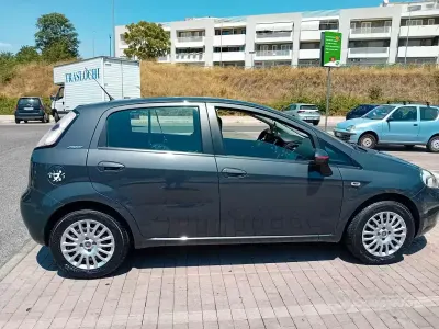 Usata Fiat Punto 69 CV (50 kW) 2014 Grigio Utilitaria