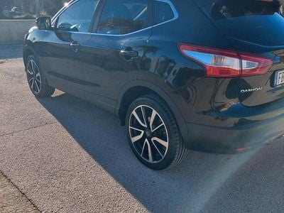 Usata Nissan Qashqai Tekna 130 CV (95 kW) 2016 Nero SUV