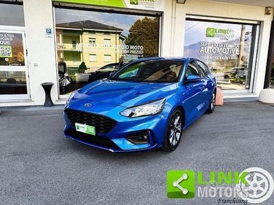 Usata Ford Focus ST 150 CV (110 kW) 2021 Blu Berlina