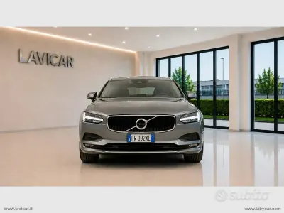 Usata Volvo V90 Momentum 190 CV (139 kW) 2019 Station wagon