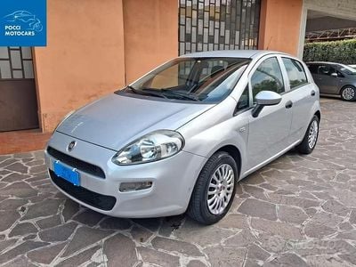 Occasion Fiat Punto Street 69 ch (50 kW) 2018 Gris Citadine