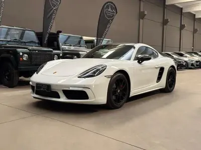 Usata Porsche 718 Cayman 299 CV (219 kW) 2018 Bianco metallizzato Coupé
