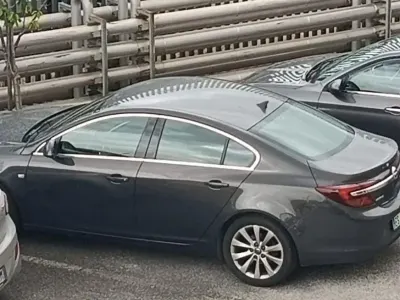 Usata Opel Insignia 140 CV (102 kW) 2014 Berlina