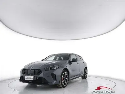 Usata BMW 120 M Sport 163 CV (119 kW) 2025 Blu Utilitaria