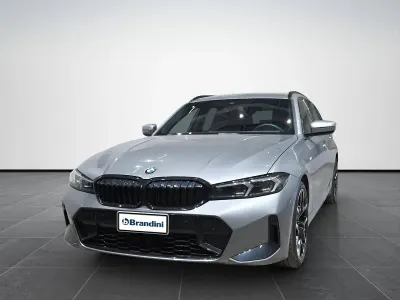 Usata BMW 320 Comfort Edition 190 CV (139 kW) 2025 Skyscraper grey metallic Station wagon