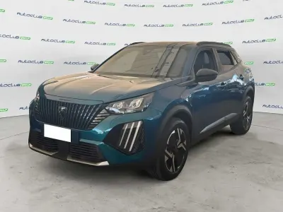 Usata Peugeot 2008 Allure 101 CV (74 kW) 2025 Blu SUV