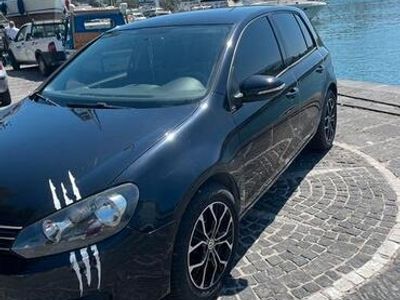 Begagnad VW Golf VI 105 HK (77 kW) 2010 Svart Halvkombi