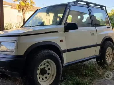Usata Suzuki Vitara 75 CV (55 kW) 1991 Bianco SUV