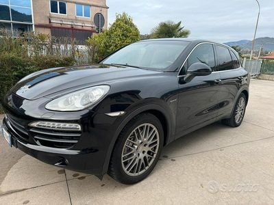 Usata Porsche Cayenne 2011 Nero SUV