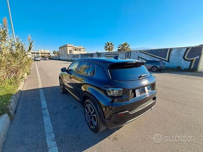 Usata Jeep Avenger Summit 101 CV (74 kW) 2024 Nero SUV