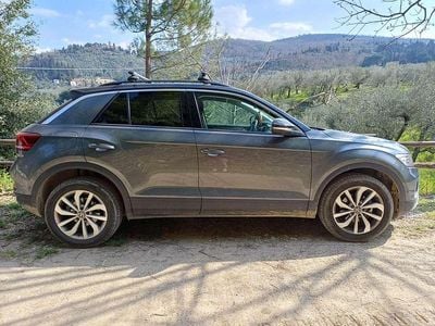 Usata VW T-Roc Edition 116 CV (85 kW) 2025 Grigio SUV