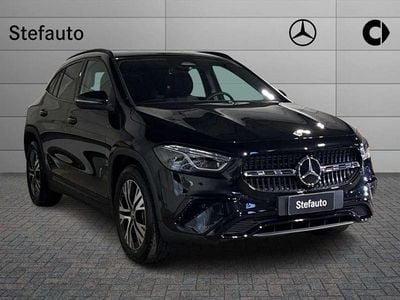 Nuova Mercedes GLA200 Progressive 150 CV (110 kW) 2026 Nero cosmo SUV