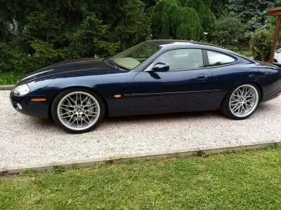 Usata Jaguar XK8 284 CV (208 kW) 2002 Blu/azzurro Coupé
